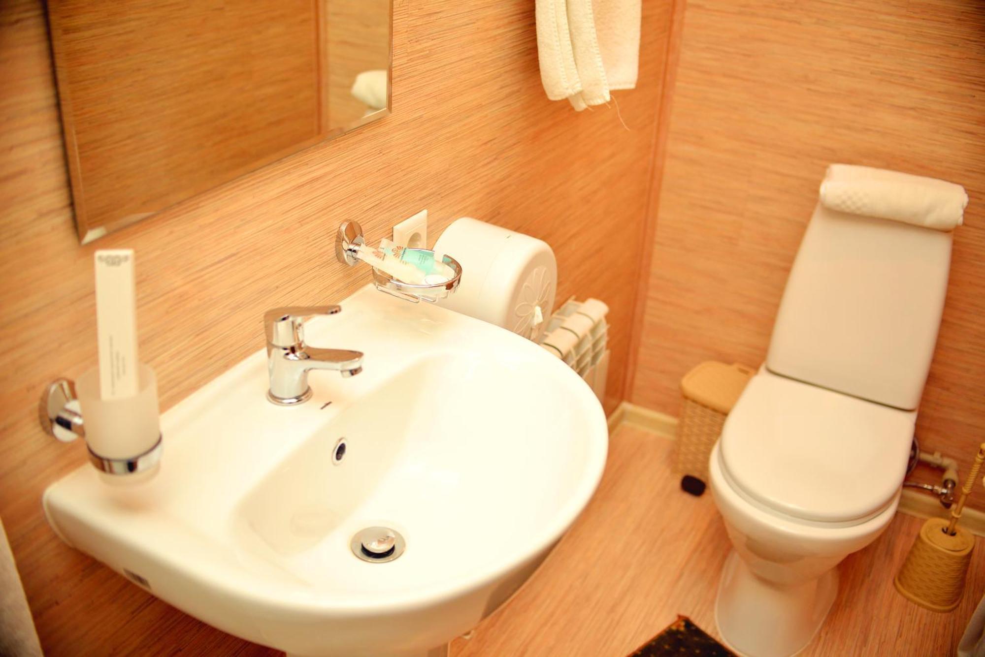 Sapar Budget Hotel Shymkent Eksteriør billede